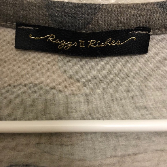 Camo - Rags II Riches Top - Picture 3 of 4